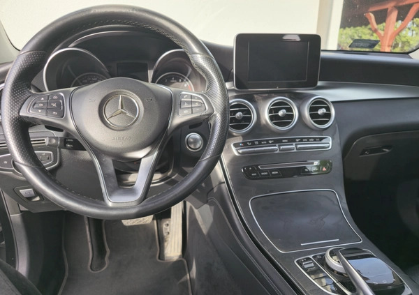 Mercedes-Benz GLC cena 101000 przebieg: 175000, rok produkcji 2016 z Poniec małe 121